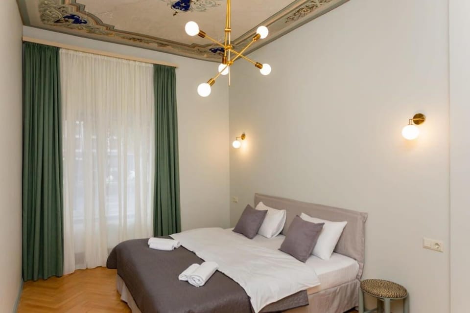 Historic Modern 1BR Apartment In The Centre Apartment in Tbilisi, Georgia