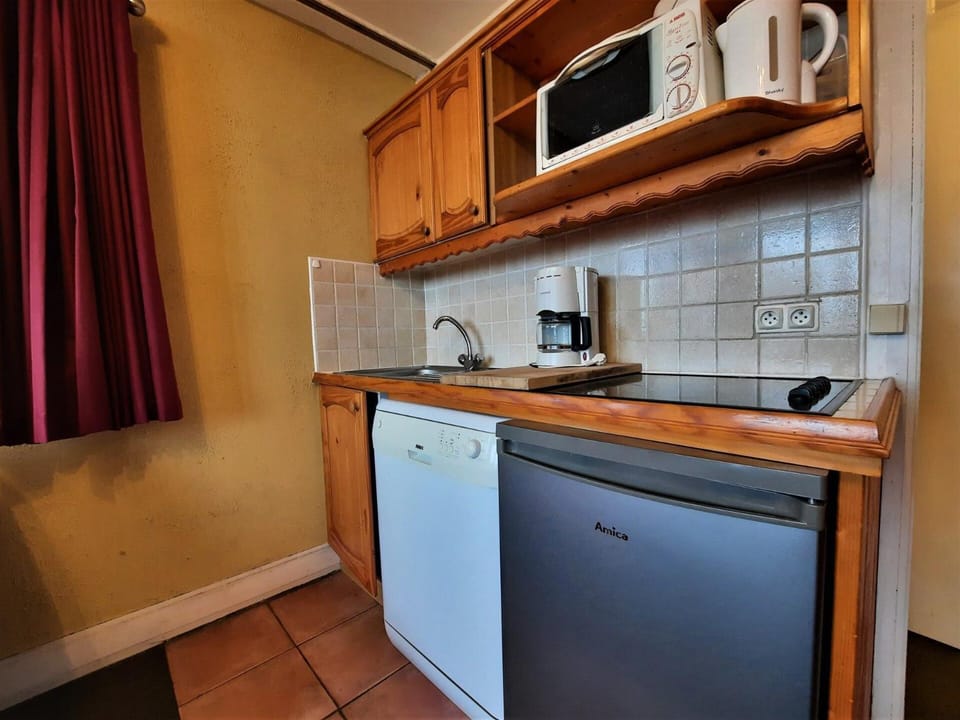 Résidence Charmette - Appartement 5 personnes ski aux pieds aux Ménuires MAE-4974 Apartment in Les Allues