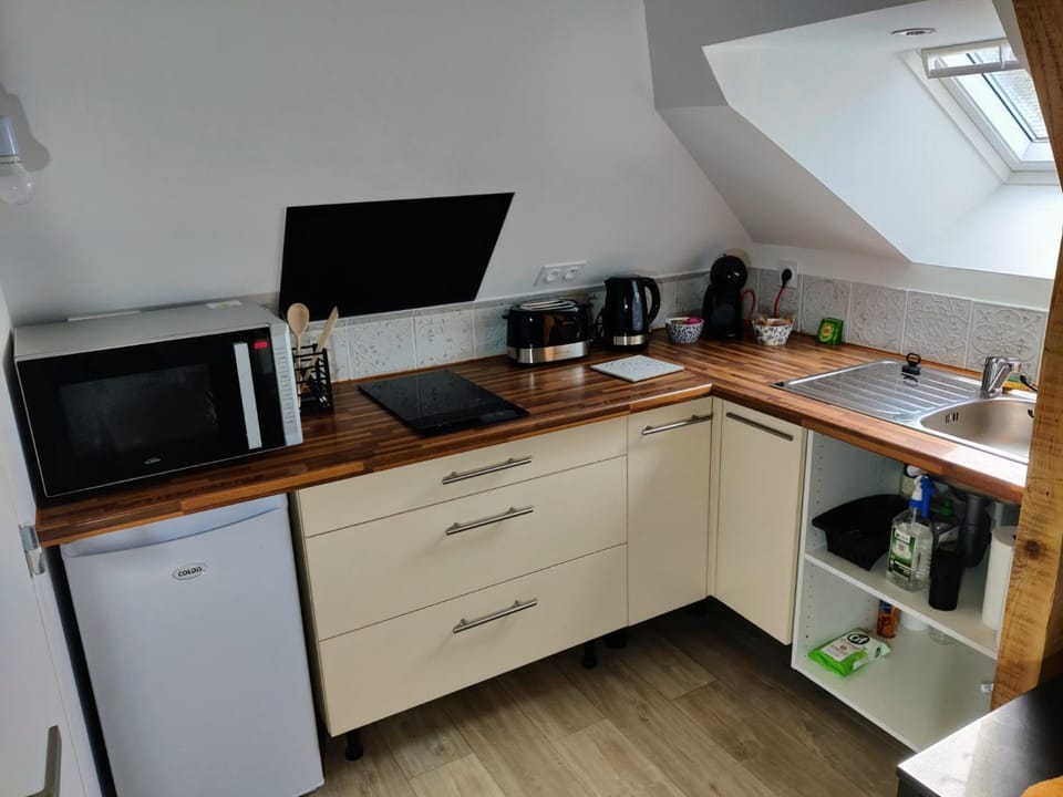 YUCA - appartement COSY 2 chambres intimes Hyper centre d'ERNEE Apartment in Pays de la Loire