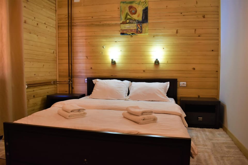 Srna Chalet - Rooms Bed and Breakfast in Montenegro
