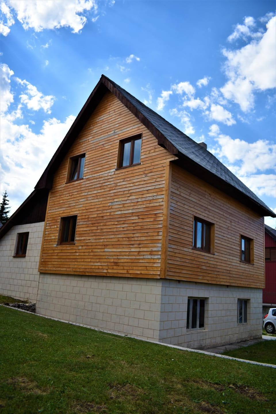 Srna Chalet - Rooms Bed and Breakfast in Montenegro