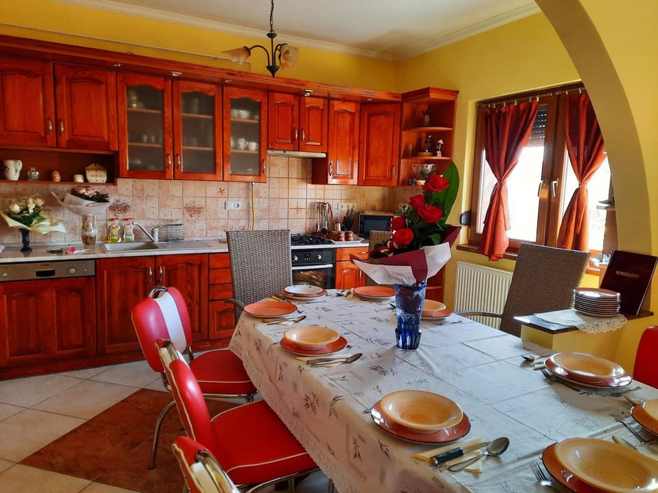 Méz-Bor Szállás Bed and Breakfast in Hungary