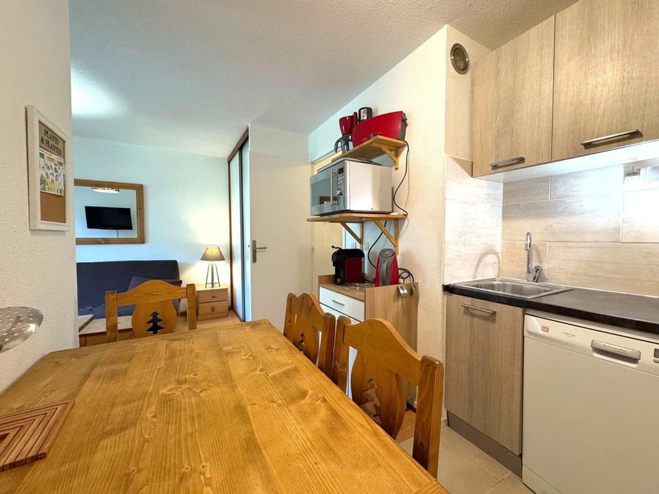 Résidence Balcons D'olympie - Appartement chaleureux pour 4 personnes avec vue sur les pistes MAE-5654 Apartment in Les Allues