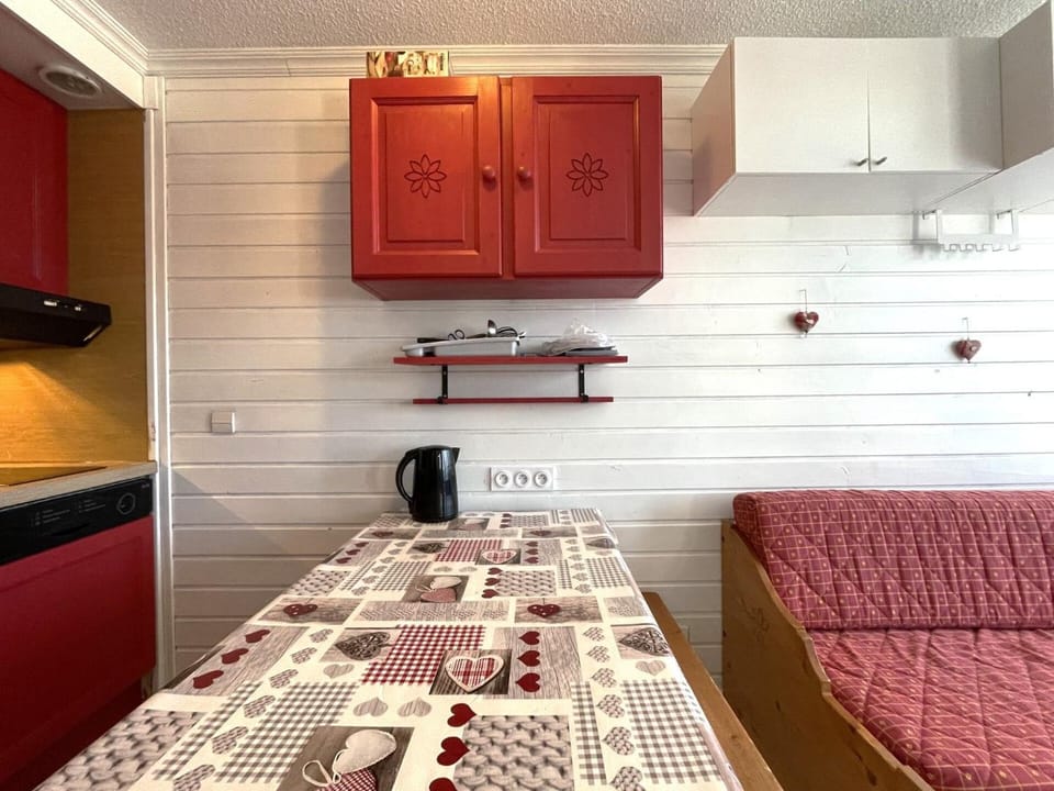 Résidence Villaret - Grand studio 4 personnes aux Menuires - accès 3 Vallées MAE-5734 Apartment in Les Allues