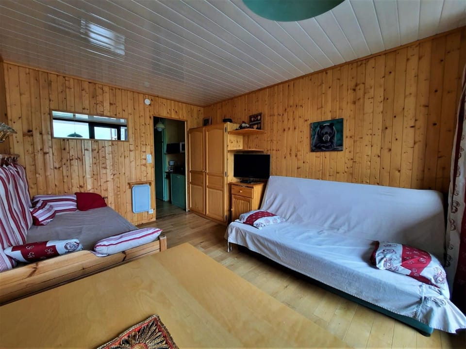 Résidence Alpages - Appartement pour 2 personnes avec balcon exposé Sud MAE-5904 Apartment in Les Allues