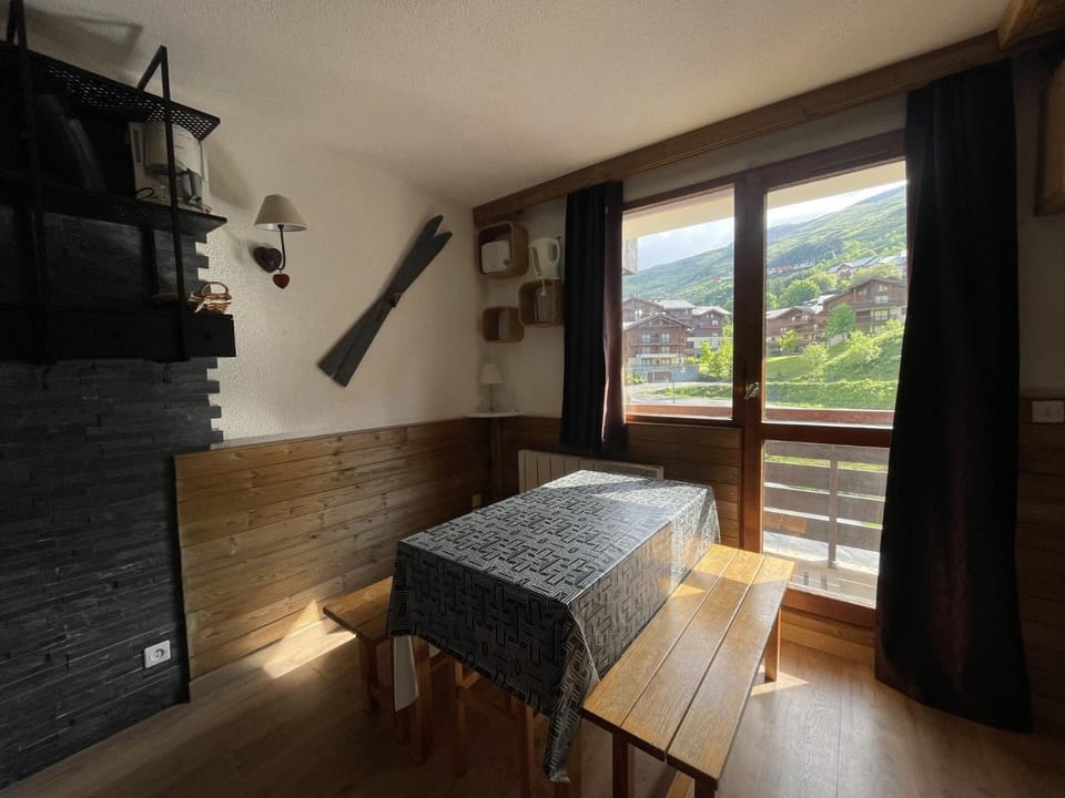 Résidence Sarvan - Charmant studio ski aux pieds aux Ménuires pour 3 personnes MAE-5964 Apartment in Les Allues