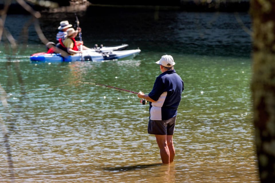Fishing, Beach, Canoeing, Area and facilities