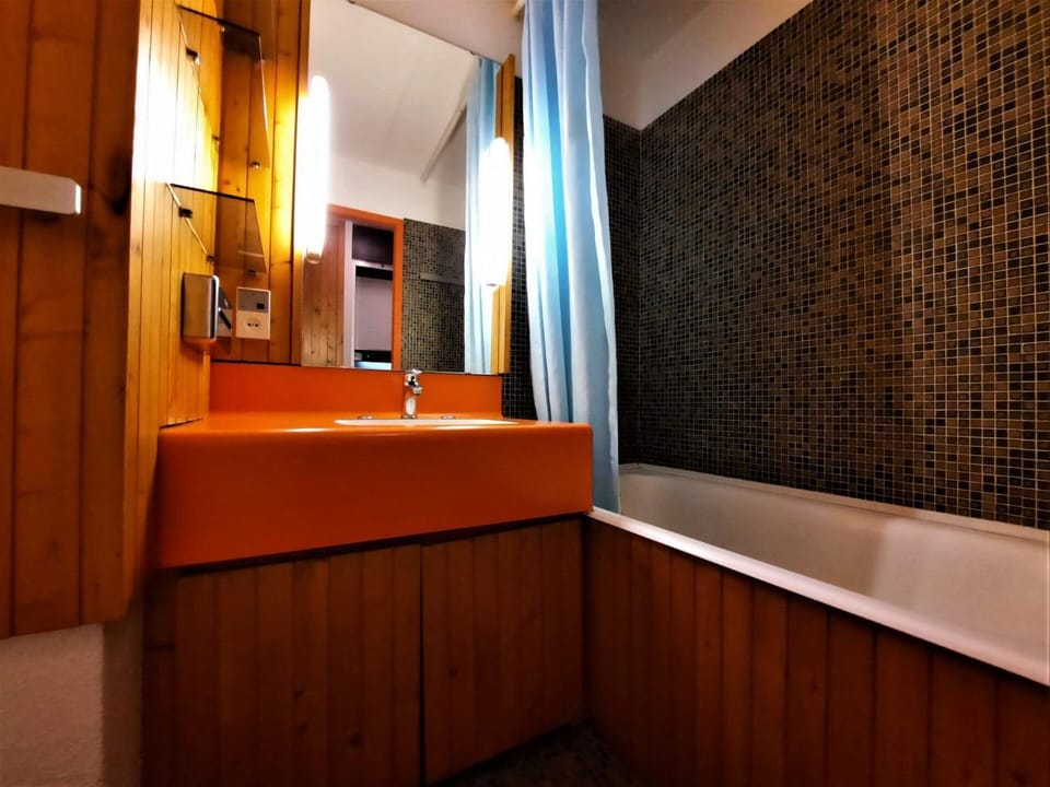 Résidence Chaviere - Studio 2 pers - ski au pied - à la Croisette MAE-6004 Apartment in Les Allues