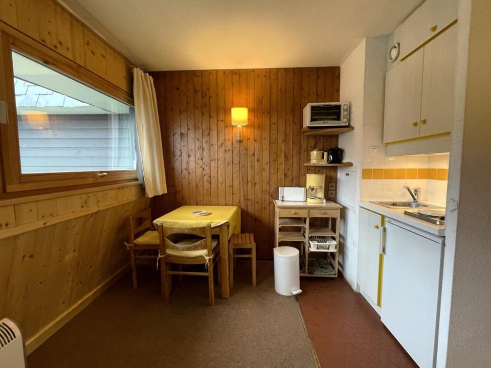 Résidence Combes - Studio 2 personnes ski aux pieds aux Ménuires MAE-6024 Apartment in Les Allues