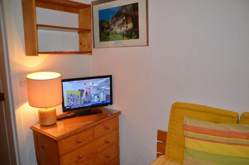 Résidence Combes - Studio 2 personnes ski aux pieds aux Ménuires MAE-6024 Apartment in Les Allues