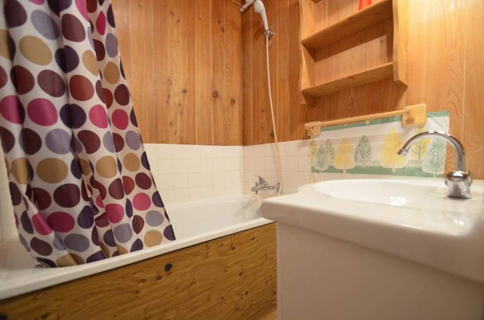 Résidence Melezes - Studio divisible de 24m² pour2 personnes MAE-6144 Apartment in Les Allues