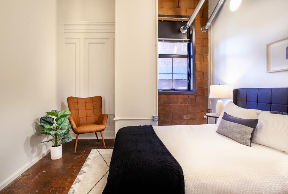 Urban Sterchi Lofts - Downtown Knoxville Apartment in Knoxville