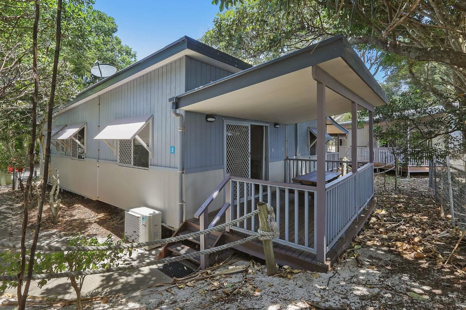Property building, Balcony/Terrace