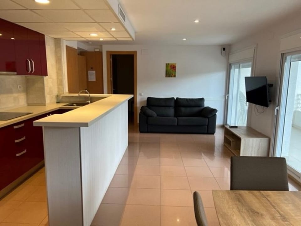 TV and multimedia, Living room, Dining area, kitchen