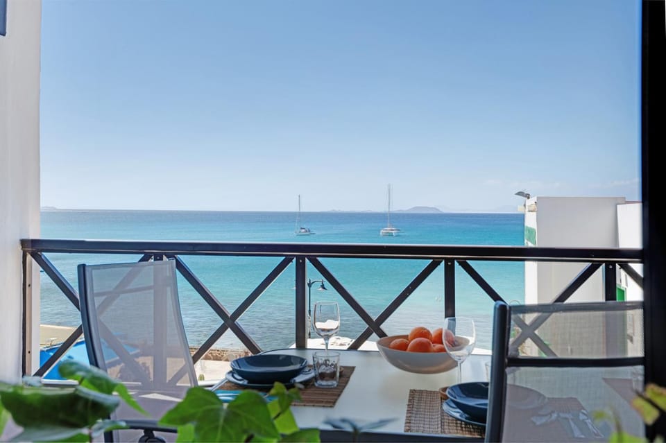 Apartamento La Estrella II Apartment in Playa Blanca
