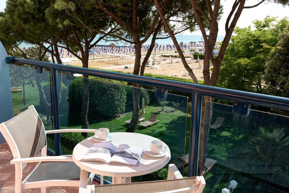 Garden, View (from property/room), Balcony/Terrace