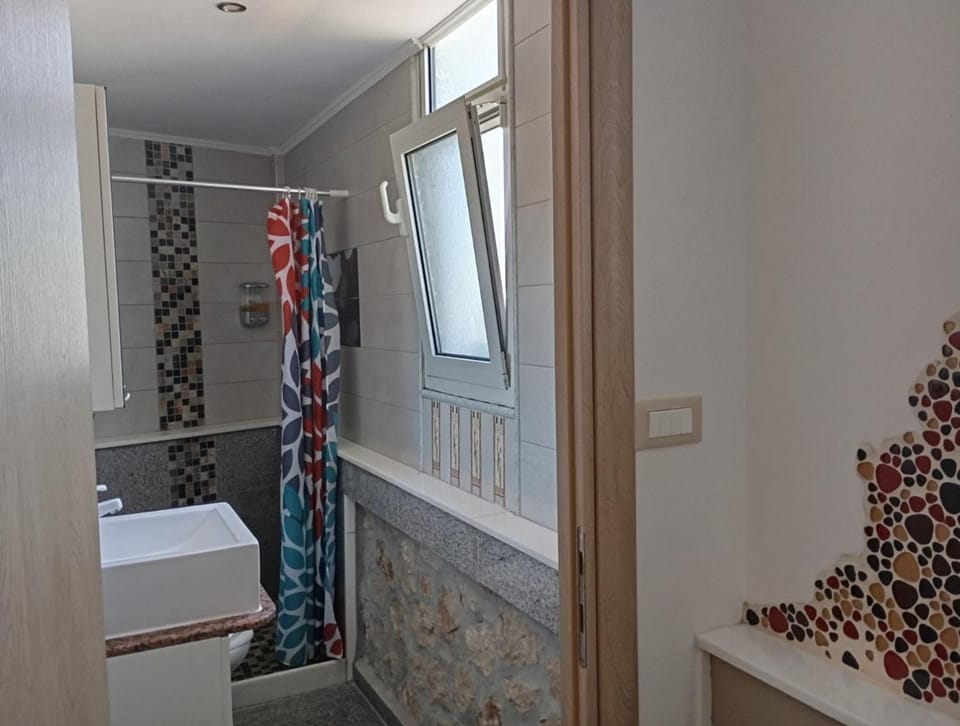 Athinas Art House Apartment in Kolympia