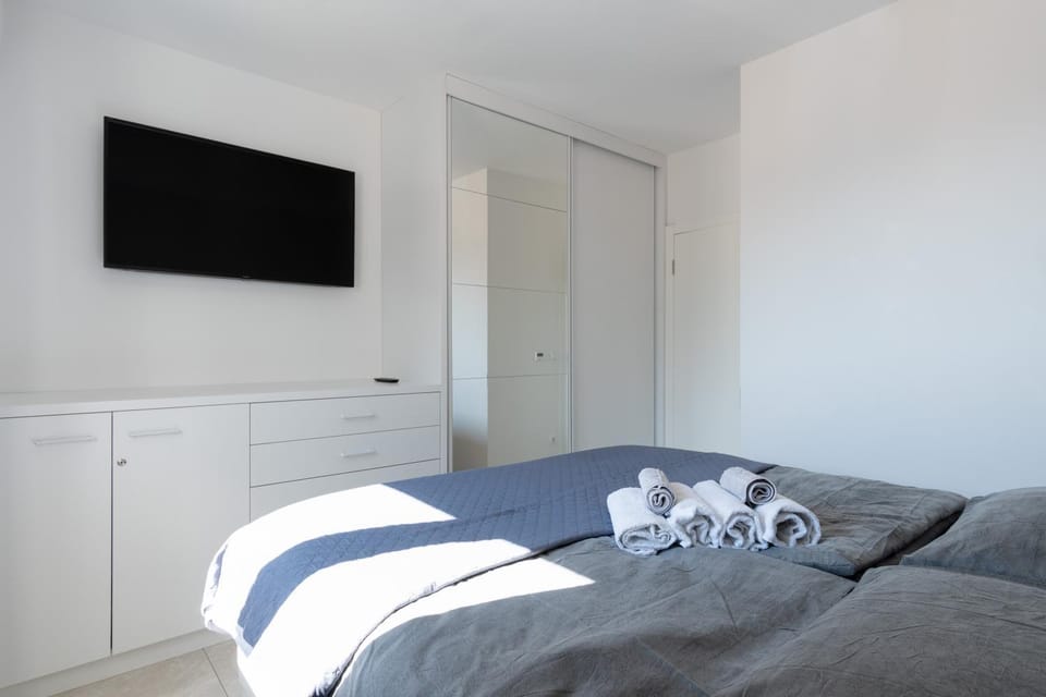 TV and multimedia, Bedroom