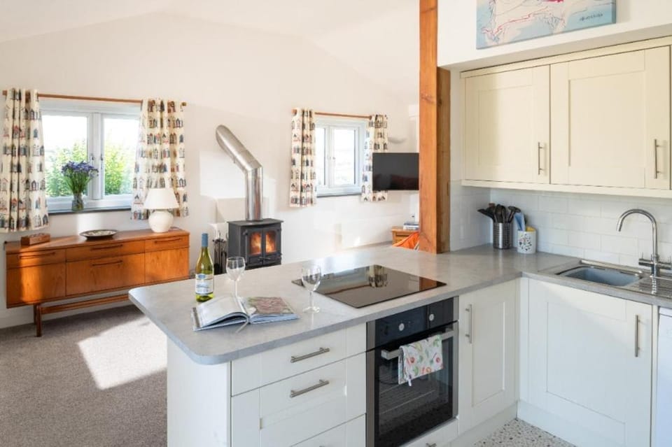 Living room, kitchen