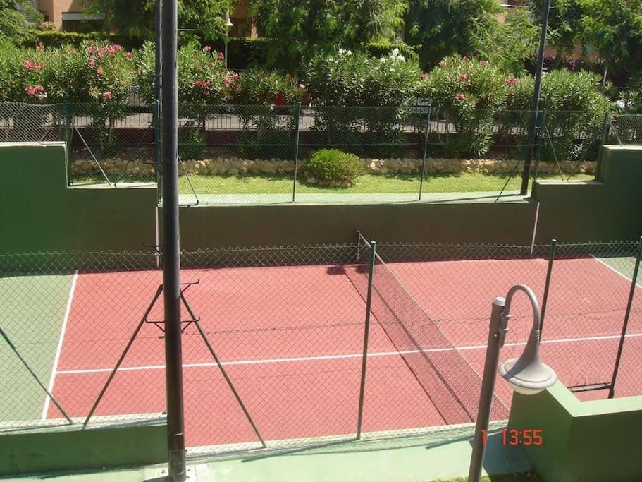 Tennis court