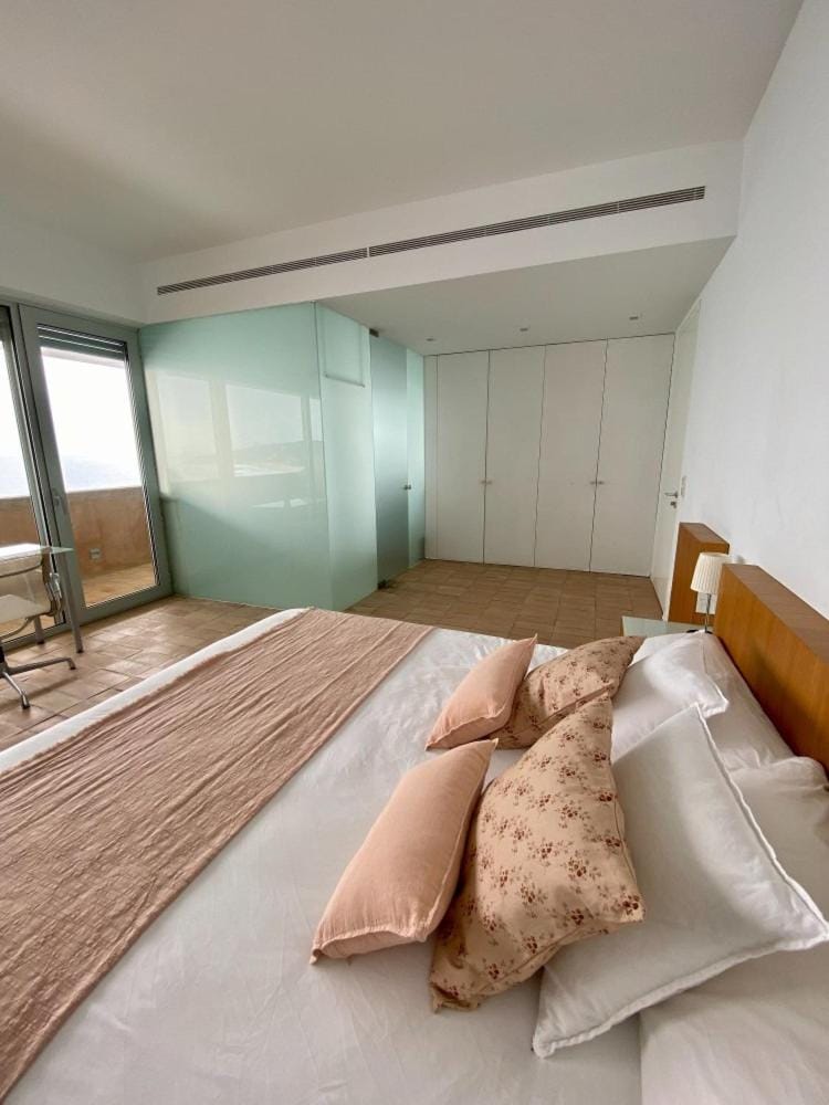 Iris Zahara Bed and Breakfast in Costa de la Luz