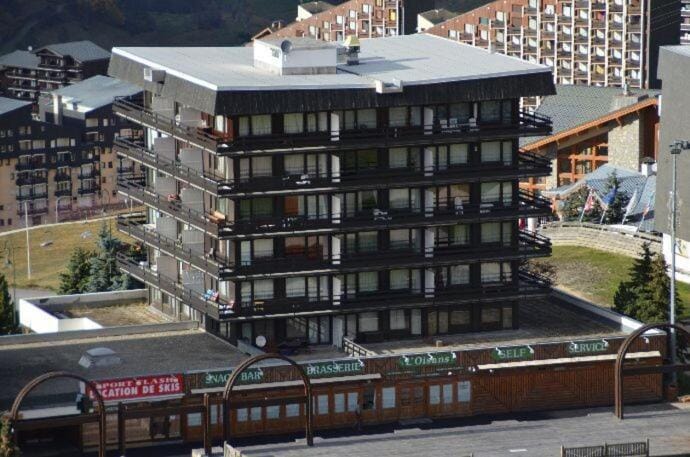 Résidence Oisans - Appartement chaleureux ski aux pieds aux Ménuires pour 5 personnes MAE-4874 Apartment in Les Allues