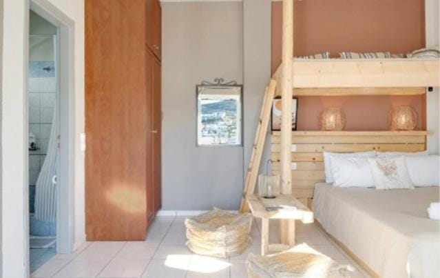 Marbil Irida Apartment in Kea-Kythnos