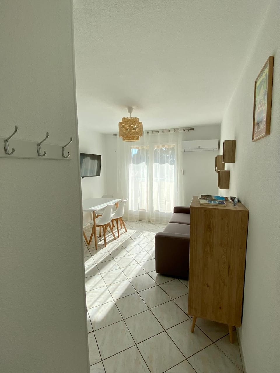 Facade/entrance, Living room