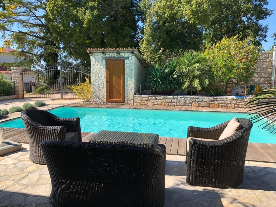Seating area, Swimming pool