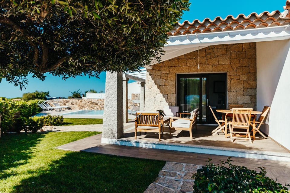 Patio, Garden view, Pool view