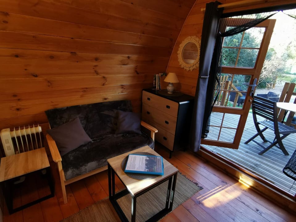 Balcony/Terrace, Living room, Seating area