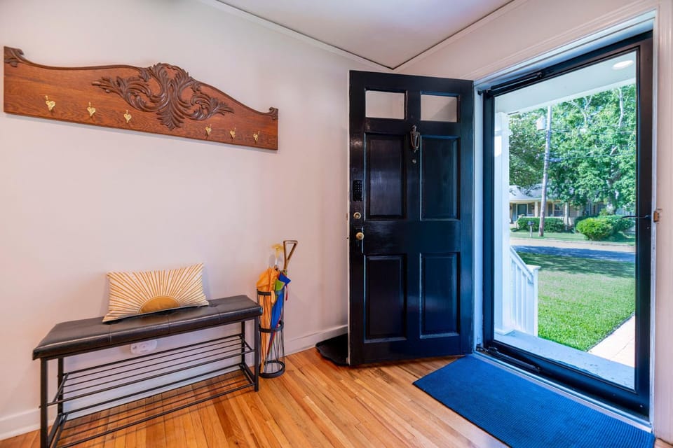 Waterfront Edenton Bay Cottage - Walk to Dtwn House in Edenton