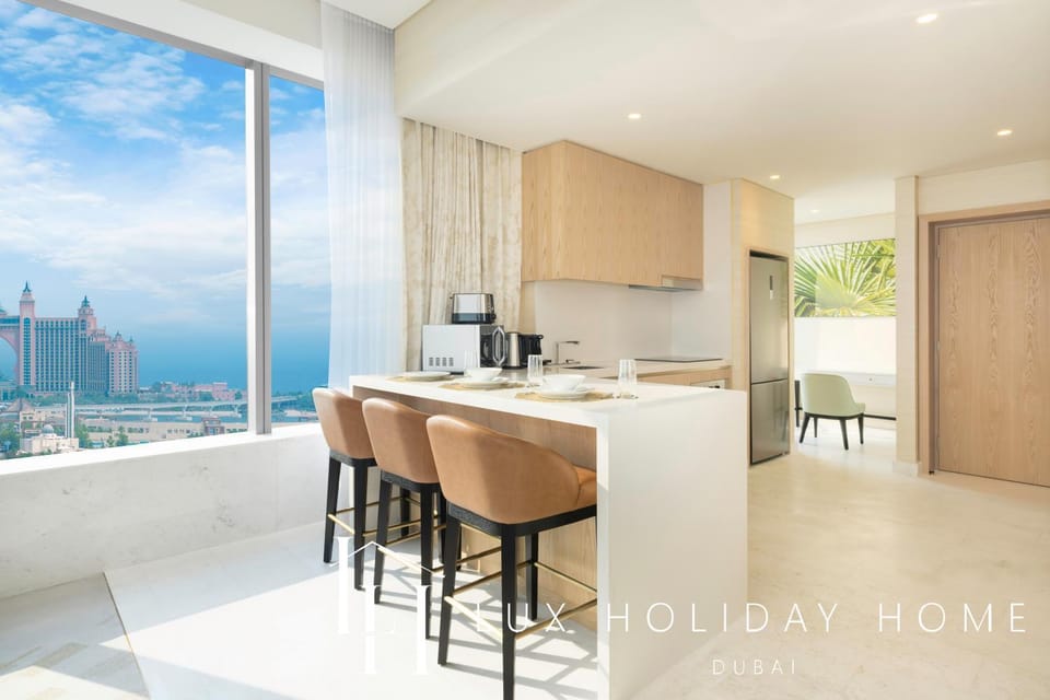 View (from property/room), Kitchen or kitchenette, Sea view