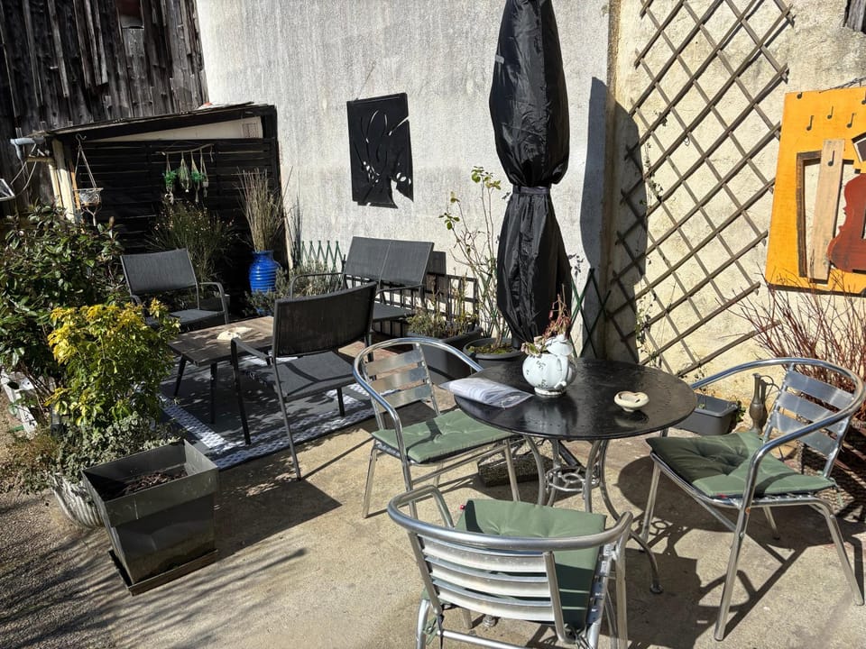 Dom’s Garden Bed and Breakfast in Normandy