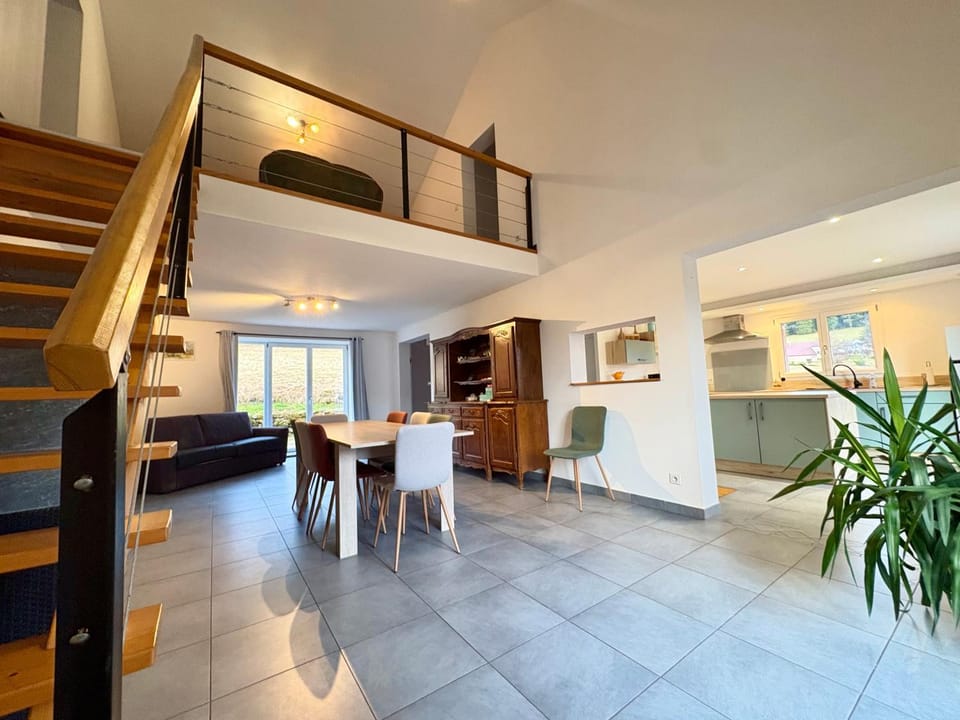 Gîte Du bois le Renard proche Gerardmer House in Vosges