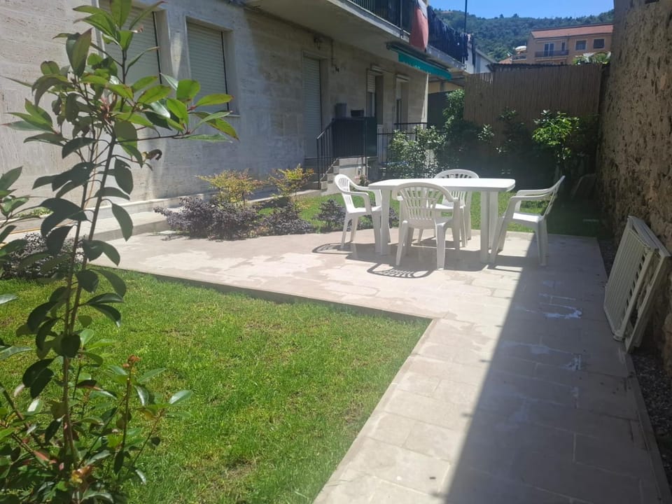 Appartamento con Giardino Apartment in Levanto