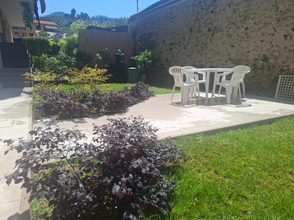 Appartamento con Giardino Apartment in Levanto