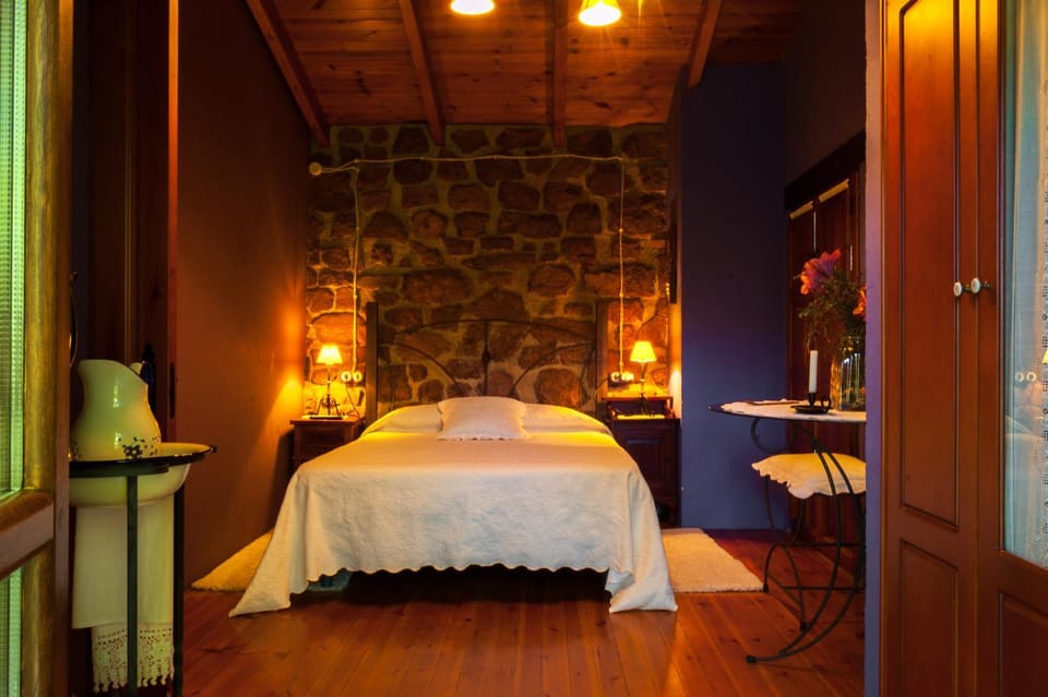 Bed, Decorative detail, Bedroom