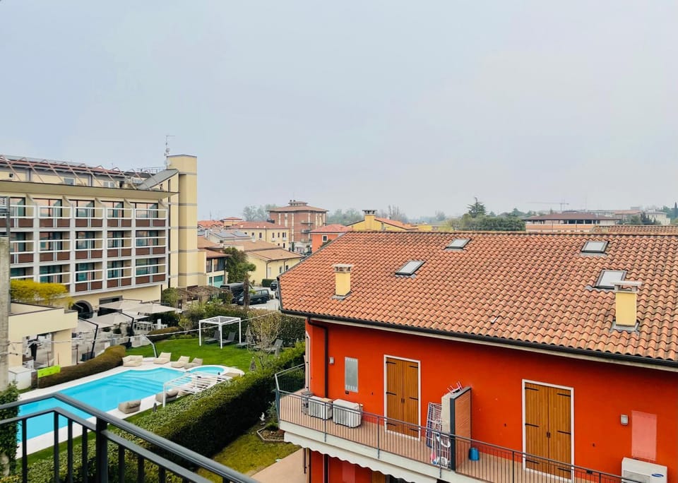 Appartamento Giallo Apartment in Peschiera del Garda