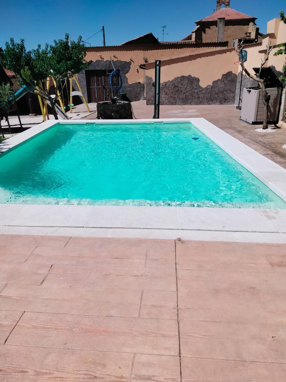 Swimming pool