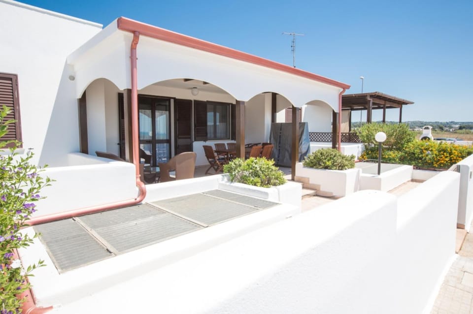 Property building, Patio