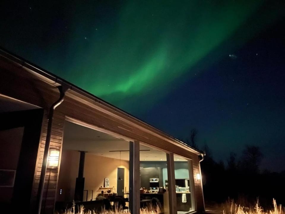 Indulge in beautiful nature and amazing views. House in Troms Og Finnmark