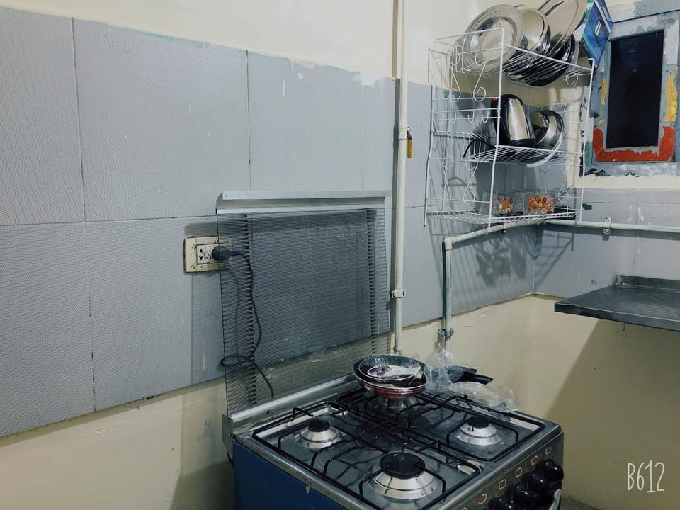 Coffee/tea facilities, Kitchen or kitchenette, Communal kitchen
