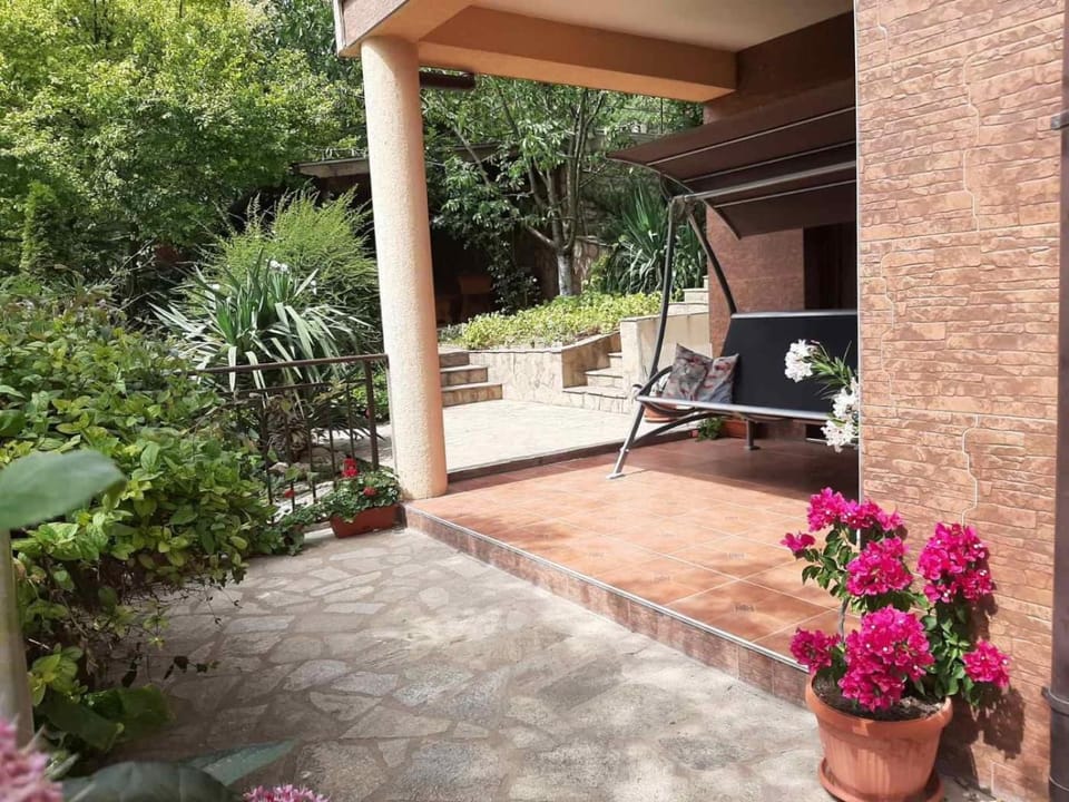 Villa Prolet House in Varna Province