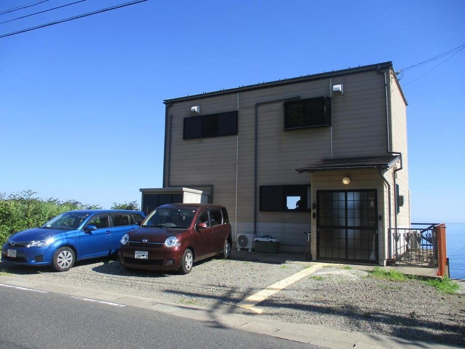 Property building, Parking