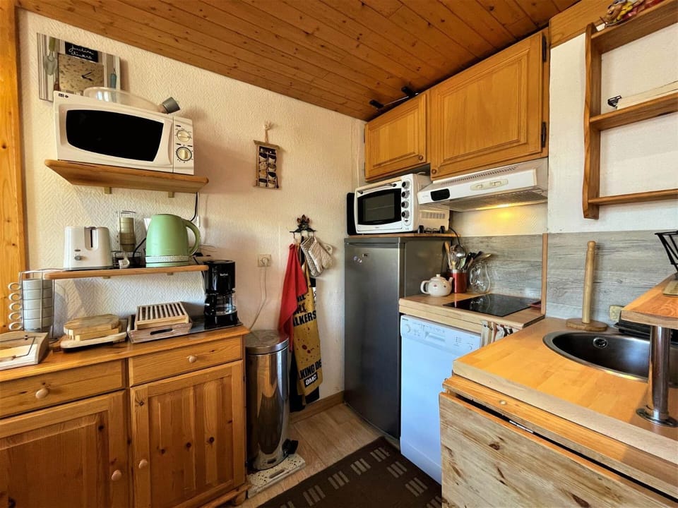 Résidence Asters - Appartement chaleureux avec mezzanine et cuisine équipée pour 6 personnes MAE-4484 Apartment in Les Allues