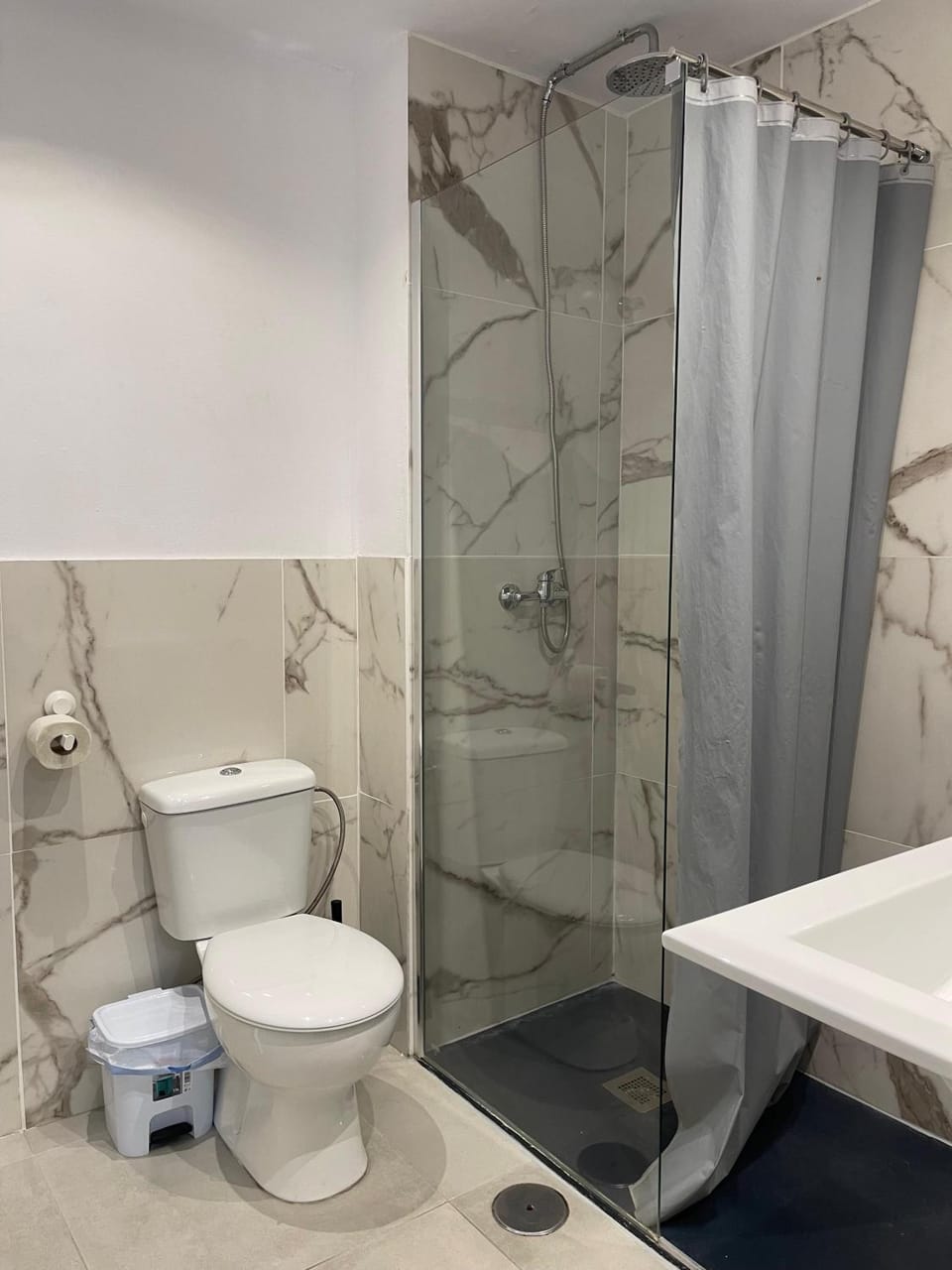 Hostal Santa Calma Bed and Breakfast in San Pedro de Alcántara