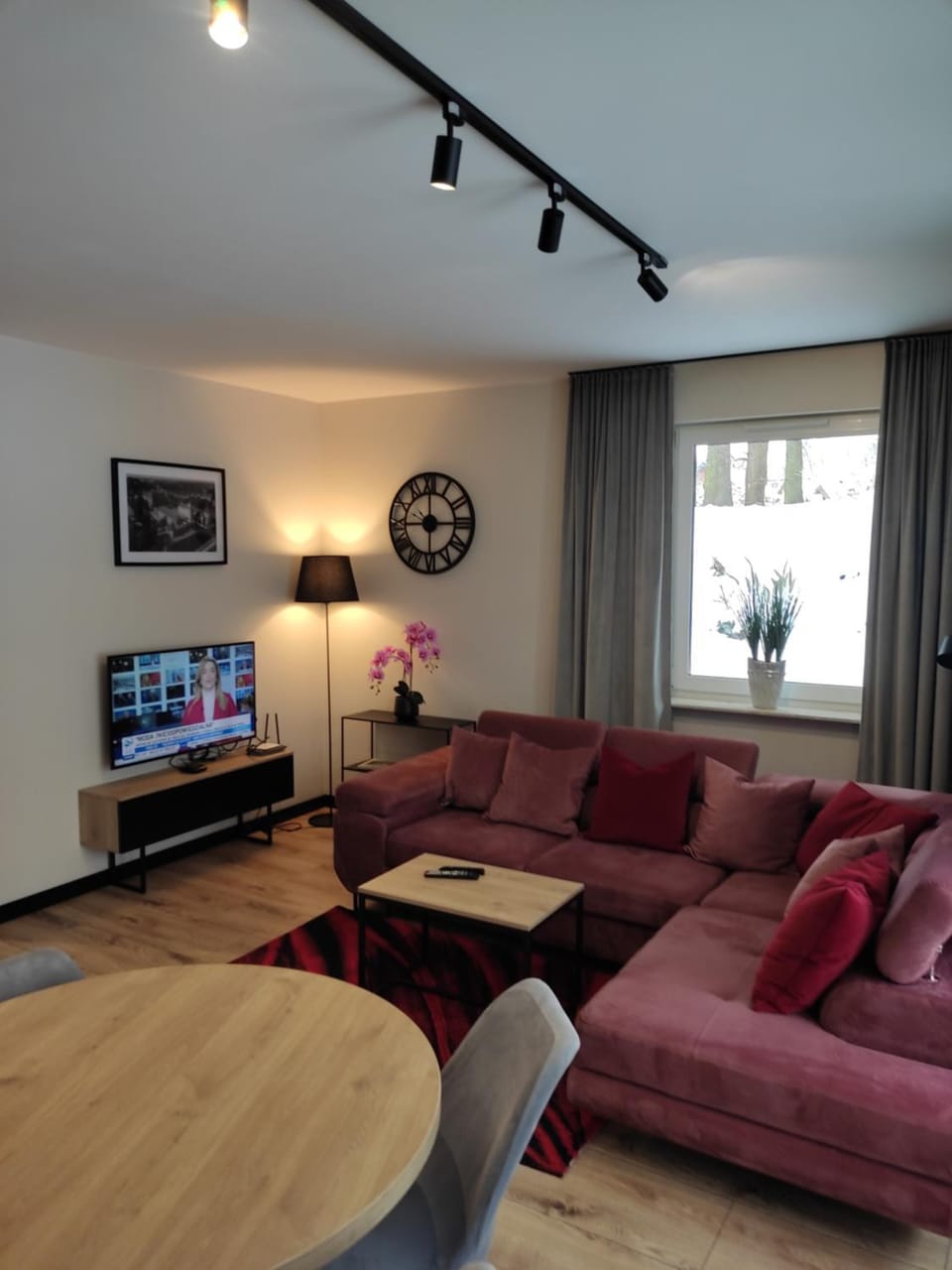 Communal lounge/ TV room, Seating area