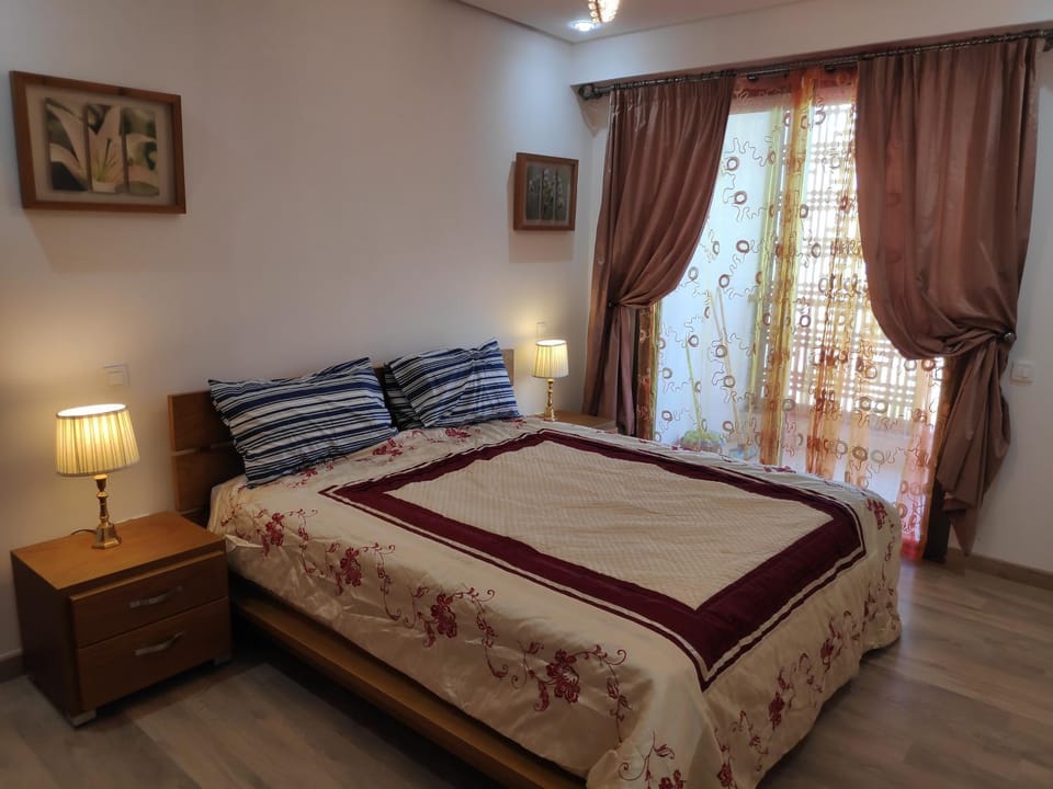 La Marina Luxury Apartment Fully Furnished Free WiFi, High Standard Residence, Amazing Prime Location Close to Restaurants, Transport, Beach and Bouregreg River Apartment in Rabat