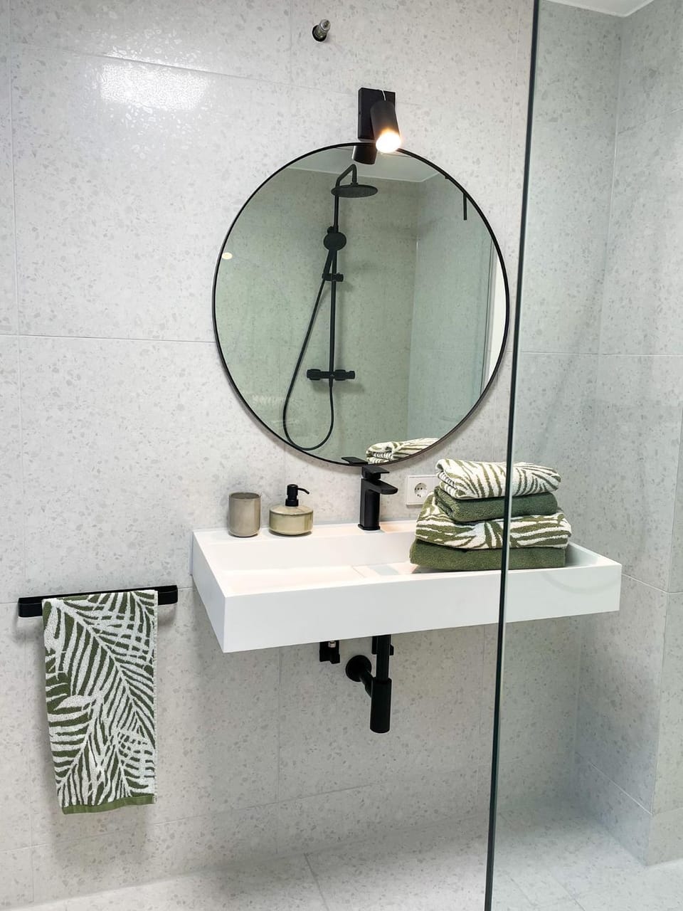 Shower, Bathroom